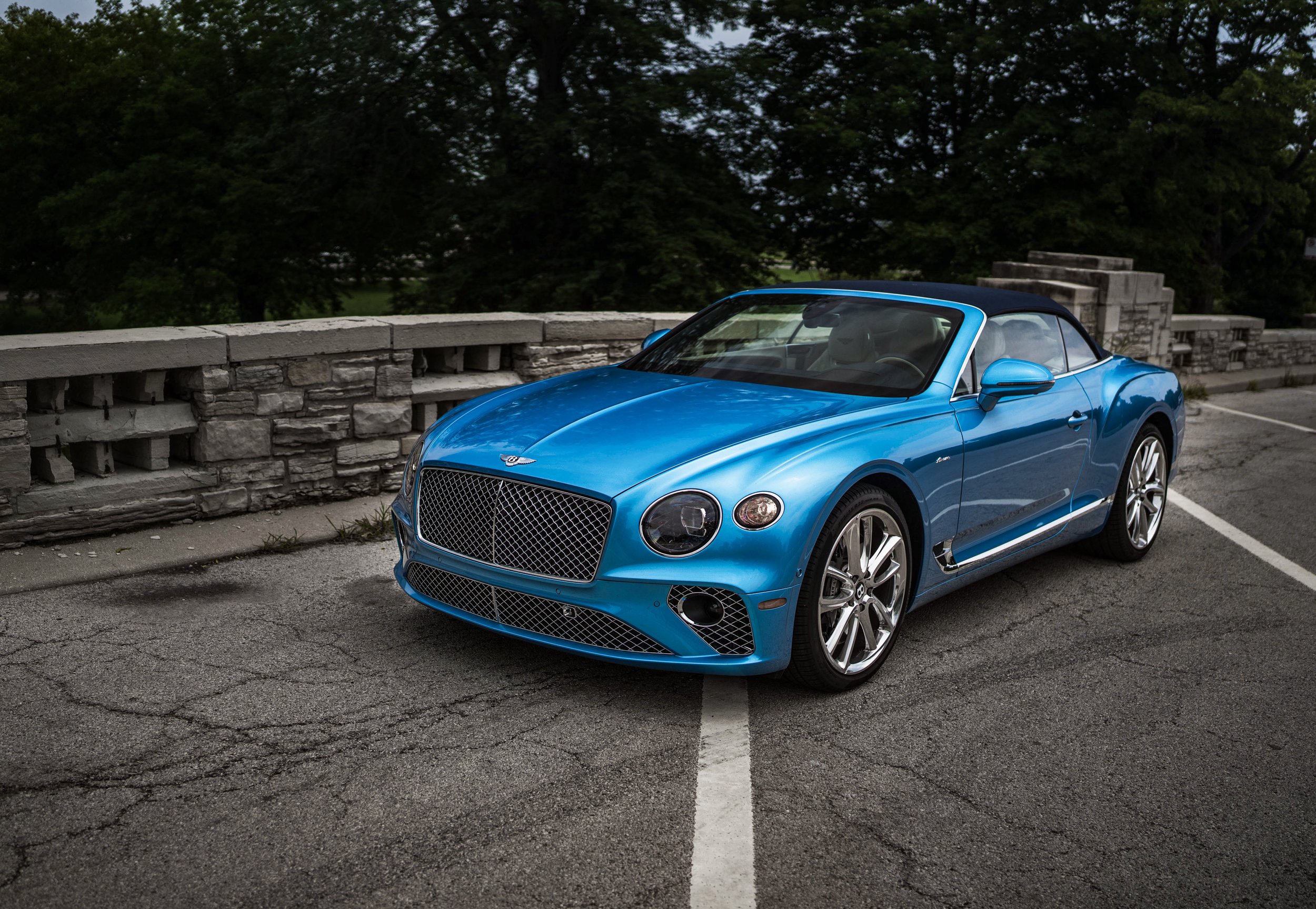 Bentley Azure Image